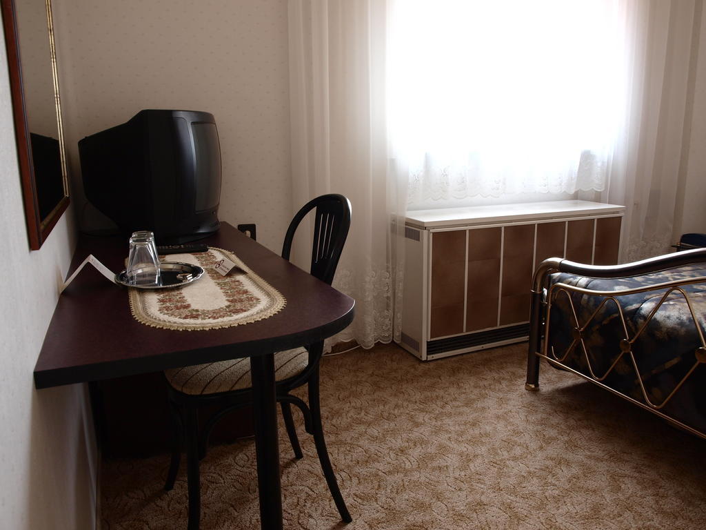 Berettyóújfalu Angela Panzio B&B 객실 사진